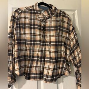 American Eagle Outfitters Tan and Black Plaid Shirt/Flannel